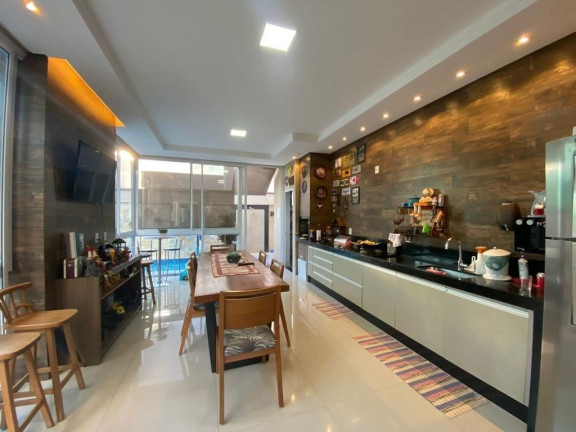 Imagem Casa de Condomínio com 3 Quartos à Venda, 395 m² em Jardins Lisboa - Goiânia Imagem Casa de Condomínio com 3 Quartos à Venda, 395 m² em Jardins Lisboa - Goiânia