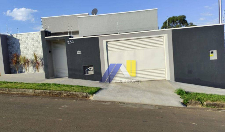 Imagem Casa com 3 Quartos à Venda, 175 m² em Serra Morena - Pouso Alegre Imagem Casa com 3 Quartos à Venda, 175 m² em Serra Morena - Pouso Alegre