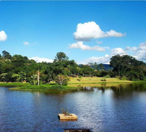 Chácara com 2 Quartos à Venda, 870 m² em Chácaras Pousada Do Vale - São José Dos Campos