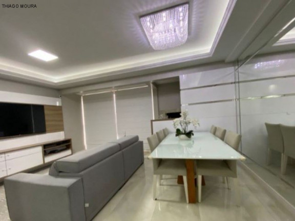 Imagem Imóvel com 3 Quartos à Venda, 94 m² em Jardim Europa - Porto Alegre Imagem Imóvel com 3 Quartos à Venda, 94 m² em Jardim Europa - Porto Alegre