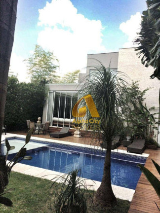 Imagem Casa com 4 Quartos à Venda, 550 m² em Alphaville - Santana De Parnaíba Imagem Casa com 4 Quartos à Venda, 550 m² em Alphaville - Santana De Parnaíba