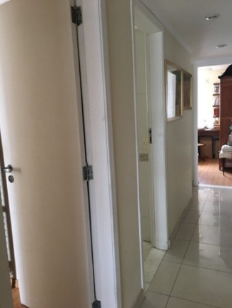Imagem Imóvel com 3 Quartos à Venda, 166 m² em Icaraí - Niterói Imagem Imóvel com 3 Quartos à Venda, 166 m² em Icaraí - Niterói