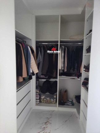 Imagem Casa com 4 Quartos à Venda, 340 m² em Loteamento Vale Azul I - Jundiaí Imagem Casa com 4 Quartos à Venda, 340 m² em Loteamento Vale Azul I - Jundiaí