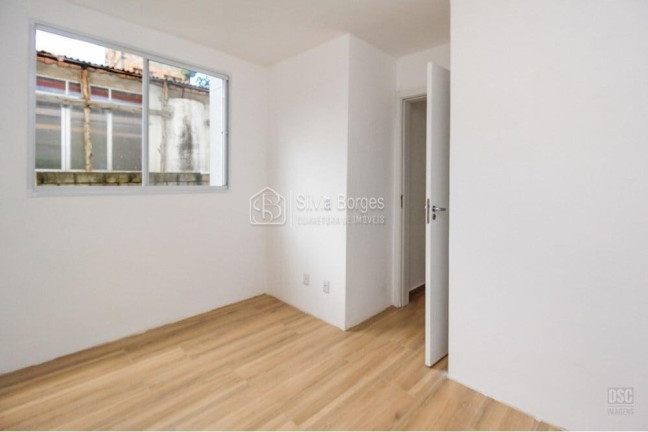 Imagem Apartamento com 2 Quartos à Venda, 43 m² em Camaquã - Porto Alegre