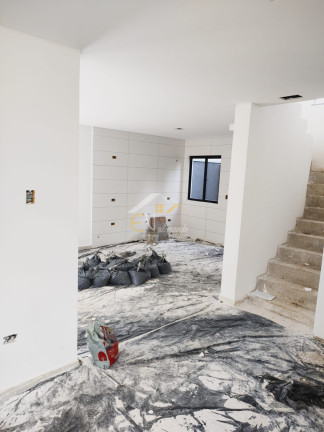 Imagem Casa de Condomínio com 3 Quartos à Venda, 120 m² em Uberaba - Curitiba Imagem Casa de Condomínio com 3 Quartos à Venda, 120 m² em Uberaba - Curitiba