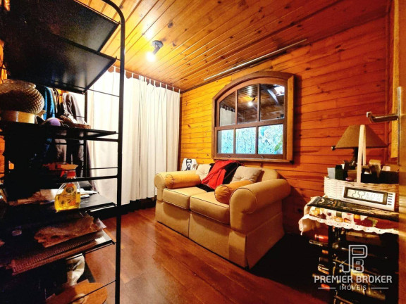 Imagem Casa com 4 Quartos à Venda, 300 m² em Albuquerque - Teresópolis Imagem Casa com 4 Quartos à Venda, 300 m² em Albuquerque - Teresópolis