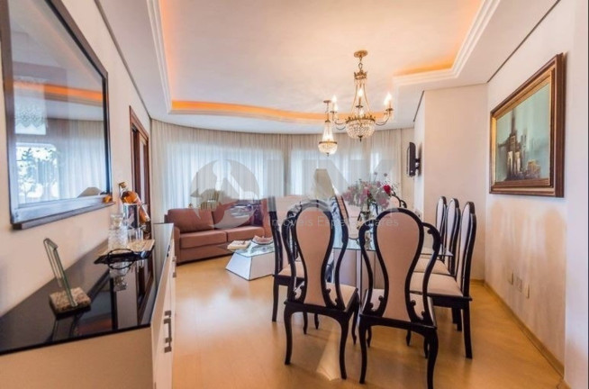 Imagem Apartamento com 3 Quartos à Venda, 107 m² em Rio Branco - Porto Alegre Imagem Apartamento com 3 Quartos à Venda, 107 m² em Rio Branco - Porto Alegre