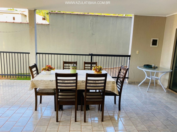 Imagem Casa com 3 Quartos à Venda, 212 m² em Vila Santista - Atibaia Imagem Casa com 3 Quartos à Venda, 212 m² em Vila Santista - Atibaia