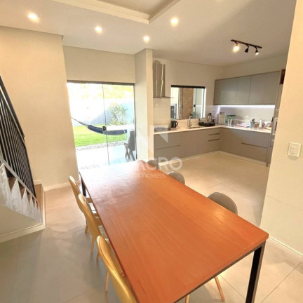 Imagem Casa com 3 Quartos à Venda, 158 m² em Três Rios Do Norte - Jaraguá Do Sul Imagem Casa com 3 Quartos à Venda, 158 m² em Três Rios Do Norte - Jaraguá Do Sul
