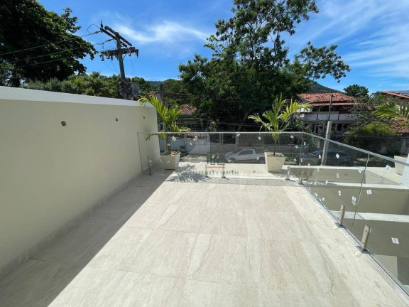 Imagem Casa com 4 Quartos à Venda, 180 m² em Itaipu - Niterói Imagem Casa com 4 Quartos à Venda, 180 m² em Itaipu - Niterói