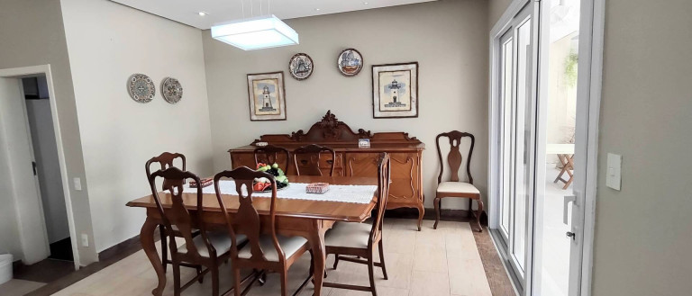 Imagem Sobrado com 7 Quartos à Venda, 400 m² em Enseada - Guarujá