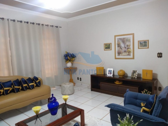 Imagem Casa com 6 Quartos à Venda, 276 m² em Ipiranga - Ribeirão Preto Imagem Casa com 6 Quartos à Venda, 276 m² em Ipiranga - Ribeirão Preto