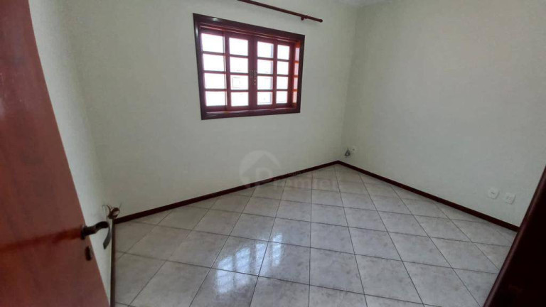 Imagem Casa com 3 Quartos à Venda ou Locação, 252 m² em Jardim Kioto Ii - Indaiatuba Imagem Casa com 3 Quartos à Venda ou Locação, 252 m² em Jardim Kioto Ii - Indaiatuba