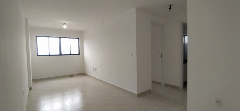 Imagem Apartamento com 2 Quartos à Venda ou Locação, 57 m² em Itararé - Campina Grande