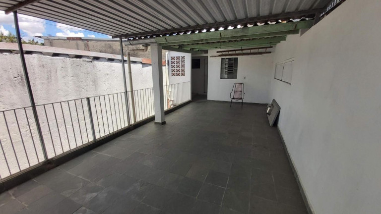 Imagem Casa com 5 Quartos à Venda, 177 m² em Vila Yolanda - Osasco