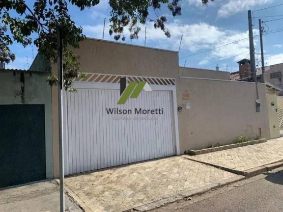 Casa com 3 Quartos à Venda, 130 m²
