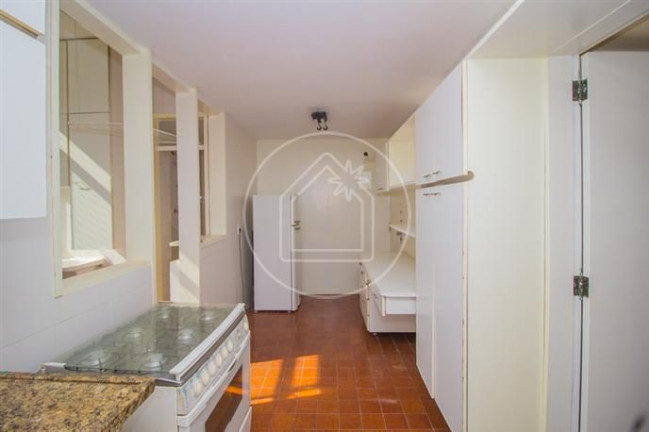 Imagem Cobertura com 3 Quartos à Venda, 20.200 m² em Leblon - Rio De Janeiro Imagem Cobertura com 3 Quartos à Venda, 20.200 m² em Leblon - Rio De Janeiro