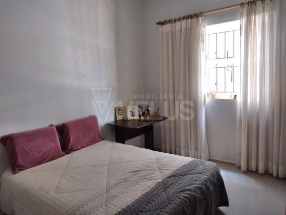 Imagem Casa com 5 Quartos à Venda, 252 m² em Jardim Colombo - Itapetininga