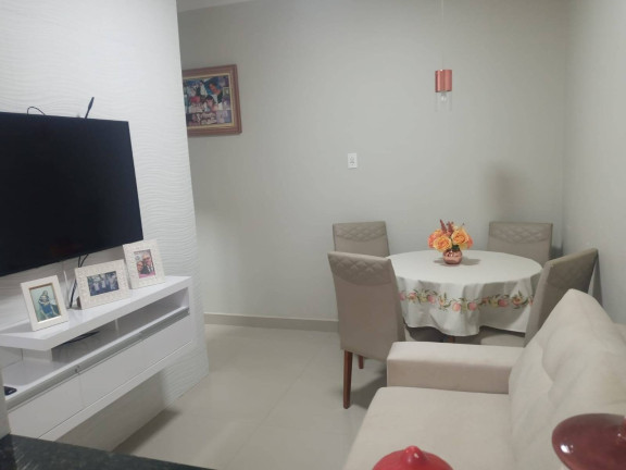 Imagem Casa com 3 Quartos à Venda, 160 m² em Calixtolândia - Anápolis Imagem Casa com 3 Quartos à Venda, 160 m² em Calixtolândia - Anápolis