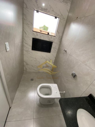 Imagem Casa com 3 Quartos à Venda, 240 m² em Jardim Guararapes - Londrina