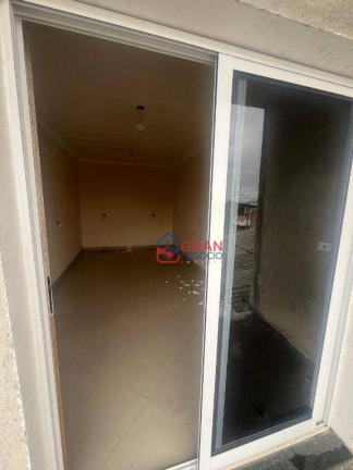 Imagem Sobrado com 3 Quartos à Venda, 120 m² em Capão Da Imbuia - Curitiba Imagem Sobrado com 3 Quartos à Venda, 120 m² em Capão Da Imbuia - Curitiba
