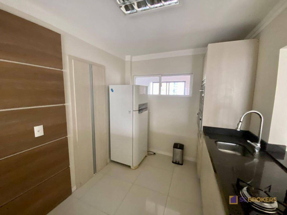 Imagem Imóvel com 4 Quartos à Venda, 200 m² em Centro - Balneário Camboriú Imagem Imóvel com 4 Quartos à Venda, 200 m² em Centro - Balneário Camboriú