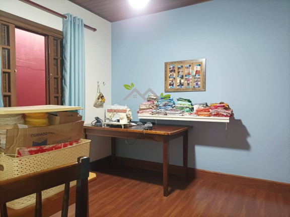 Imagem Casa com 3 Quartos à Venda, 252 m² em Vila Isabela - Campos Do Jordão Imagem Casa com 3 Quartos à Venda, 252 m² em Vila Isabela - Campos Do Jordão