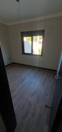 Imagem Casa com 3 Quartos à Venda, em Pinheiro - São Leopoldo Imagem Casa com 3 Quartos à Venda, em Pinheiro - São Leopoldo