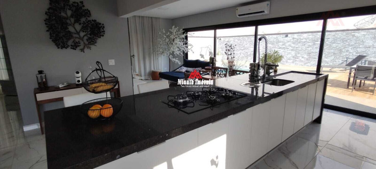Imagem Casa com 4 Quartos à Venda, 340 m² em Loteamento Vale Azul I - Jundiaí Imagem Casa com 4 Quartos à Venda, 340 m² em Loteamento Vale Azul I - Jundiaí