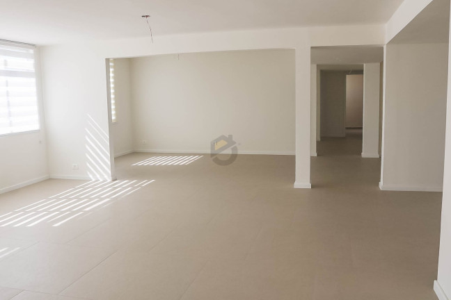 Imagem Apartamento com 3 Quartos à Venda, 172 m² em Centro - Curitiba Imagem Apartamento com 3 Quartos à Venda, 172 m² em Centro - Curitiba