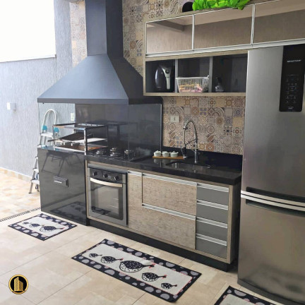 Imagem Casa com 3 Quartos à Venda, 220 m² em Taubaté Imagem Casa com 3 Quartos à Venda, 220 m² em Taubaté