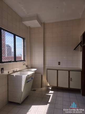 Imagem Apartamento com 3 Quartos à Venda, 140 m² em Campo Grande - Santos