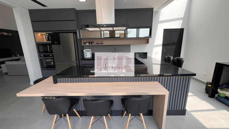 Imagem Casa de Condomínio com 3 Quartos à Venda, 303 m² em Brigadeiro Tobias - Sorocaba Imagem Casa de Condomínio com 3 Quartos à Venda, 303 m² em Brigadeiro Tobias - Sorocaba