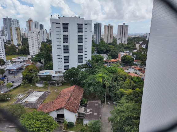 Apartamento com 4 Quartos para Alugar, 234 m² em Monteiro - Recife