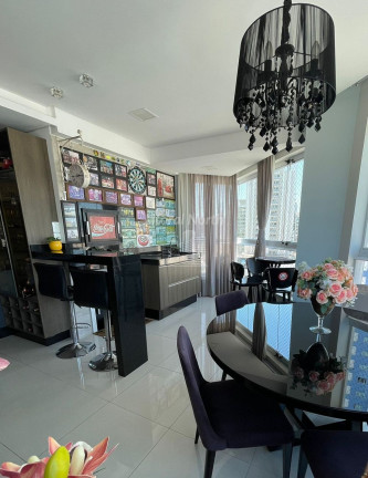 Imagem Apartamento com 3 Quartos à Venda, 136 m² em Centro - Balneário Camboriú