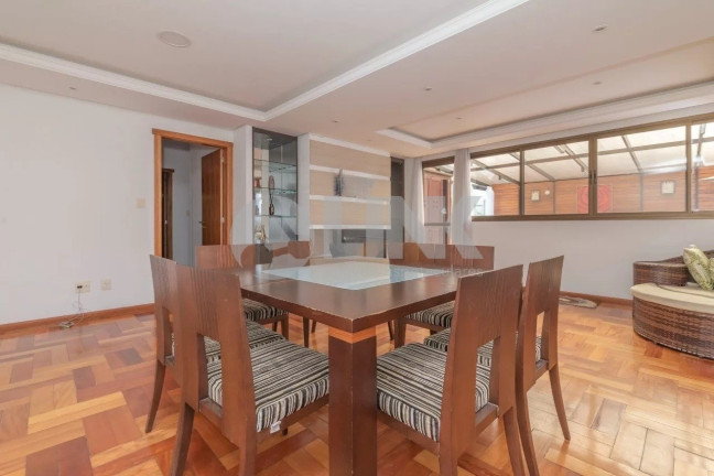 Imagem Apartamento com 3 Quartos à Venda, 261 m² em Menino Deus - Porto Alegre