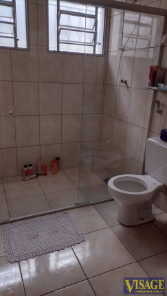Imagem Casa com 3 Quartos à Venda, em Vila Pinheiro - Jacareí Imagem Casa com 3 Quartos à Venda, em Vila Pinheiro - Jacareí