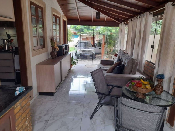 Imagem Casa com 3 Quartos à Venda, 160 m² em Rio Vermelho - Florianópolis Imagem Casa com 3 Quartos à Venda, 160 m² em Rio Vermelho - Florianópolis