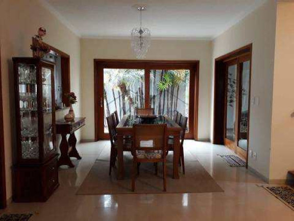 Imagem Casa com 3 Quartos à Venda, 290 m² em Jardim Europa - Pirassununga Imagem Casa com 3 Quartos à Venda, 290 m² em Jardim Europa - Pirassununga