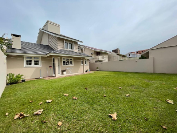 Imagem Casa com 3 Quartos à Venda, 200 m² em Camobi - Santa Maria Imagem Casa com 3 Quartos à Venda, 200 m² em Camobi - Santa Maria