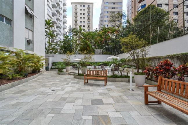 Imagem Imóvel com 3 Quartos à Venda,  em Vila Uberabinha - São Paulo