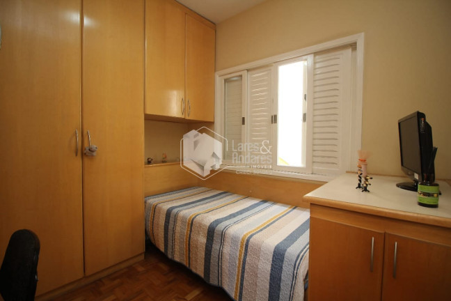 Imagem Casa com 4 Quartos à Venda, 248 m² em Saúde - São Paulo Imagem Casa com 4 Quartos à Venda, 248 m² em Saúde - São Paulo