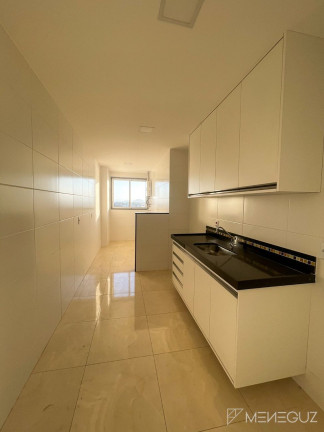 Imagem Apartamento com 2 Quartos à Venda, 75 m² em Centro - Guarapari