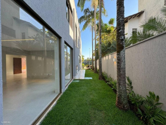 Imagem Casa com 5 Quartos à Venda, 402 m² em Residencial Alphaville Flamboyant - Goiânia Imagem Casa com 5 Quartos à Venda, 402 m² em Residencial Alphaville Flamboyant - Goiânia