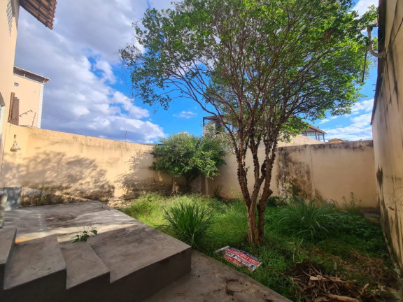 Imagem Casa com 4 Quartos à Venda, 360 m² em Três Barras - Contagem Imagem Casa com 4 Quartos à Venda, 360 m² em Três Barras - Contagem