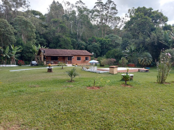 Imagem Casa com 3 Quartos à Venda, 160 m² em Vargem Grande - Teresópolis