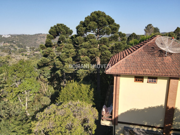 Imagem Casa com 4 Quartos à Venda, 442 m² em Região Do Alto Da Vila Inglesa - Campos Do Jordão Imagem Casa com 4 Quartos à Venda, 442 m² em Região Do Alto Da Vila Inglesa - Campos Do Jordão