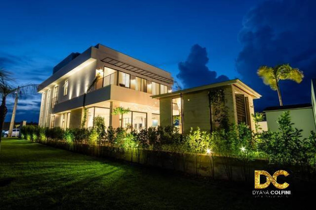 Imagem Casa de Condomínio com 5 Quartos à Venda, 353 m² em Petrópolis - Várzea Grande Imagem Casa de Condomínio com 5 Quartos à Venda, 353 m² em Petrópolis - Várzea Grande