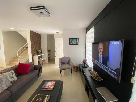 Imagem Casa de Condomínio com 3 Quartos à Venda, 238 m² em Santo Inácio - Curitiba Imagem Casa de Condomínio com 3 Quartos à Venda, 238 m² em Santo Inácio - Curitiba