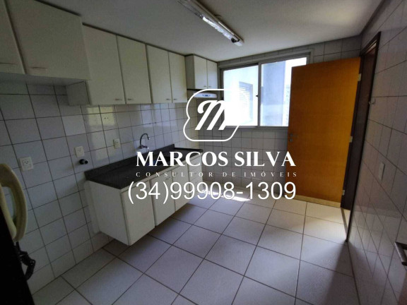 Imagem Apartamento com 3 Quartos à Venda, 105 m² em Centro - Uberlândia Imagem Apartamento com 3 Quartos à Venda, 105 m² em Centro - Uberlândia
